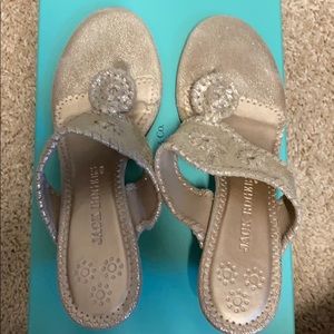 Jack roger kitten heel sandal